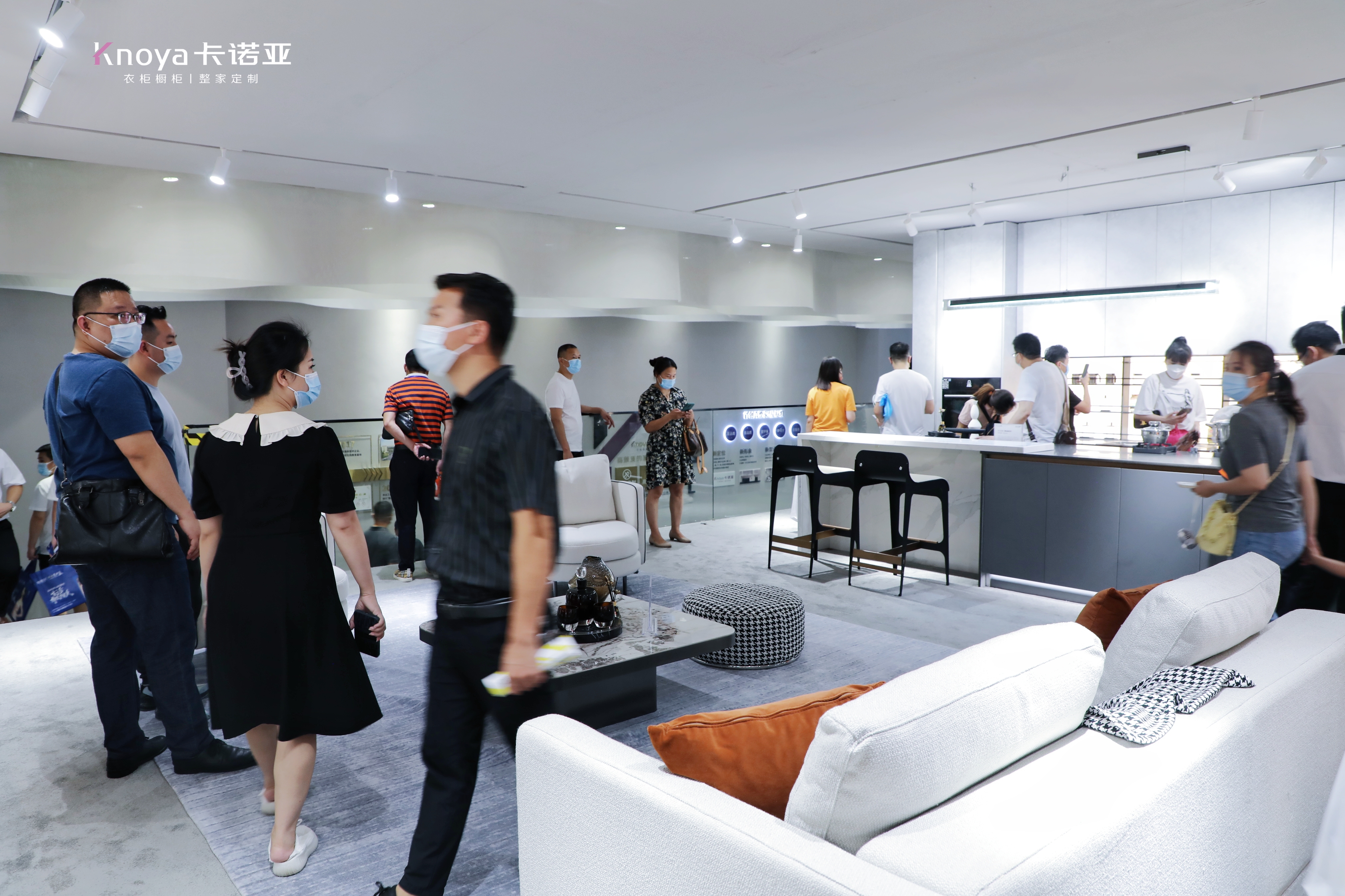 產(chǎn)品升級，以顏值與品質(zhì)圈粉